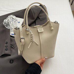 Brand New Women Faux Leather Bucket Shoulder Messager Handbag /Cream